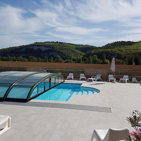 Hotel Les Gabarres Tour-de-Faure Екстер'єр фото