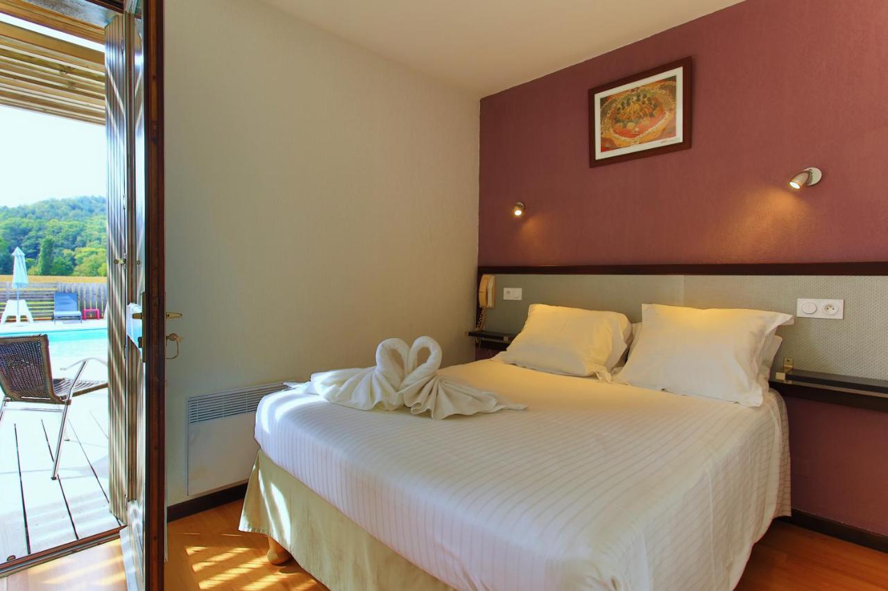 Hotel Les Gabarres Tour-de-Faure Екстер'єр фото