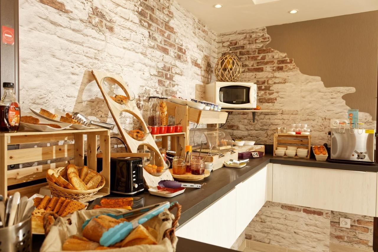 Hotel Les Gabarres Tour-de-Faure Екстер'єр фото