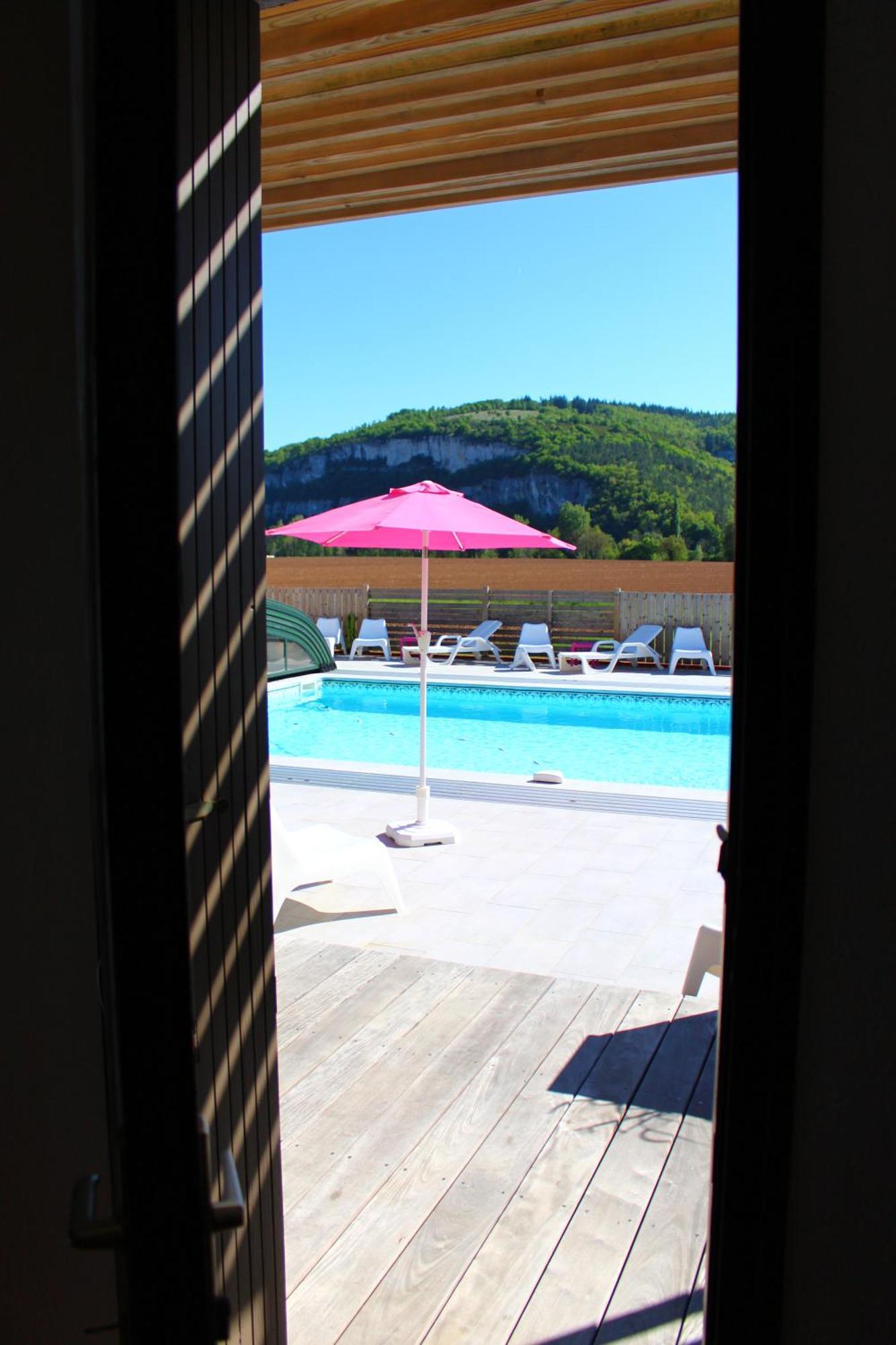 Hotel Les Gabarres Tour-de-Faure Екстер'єр фото