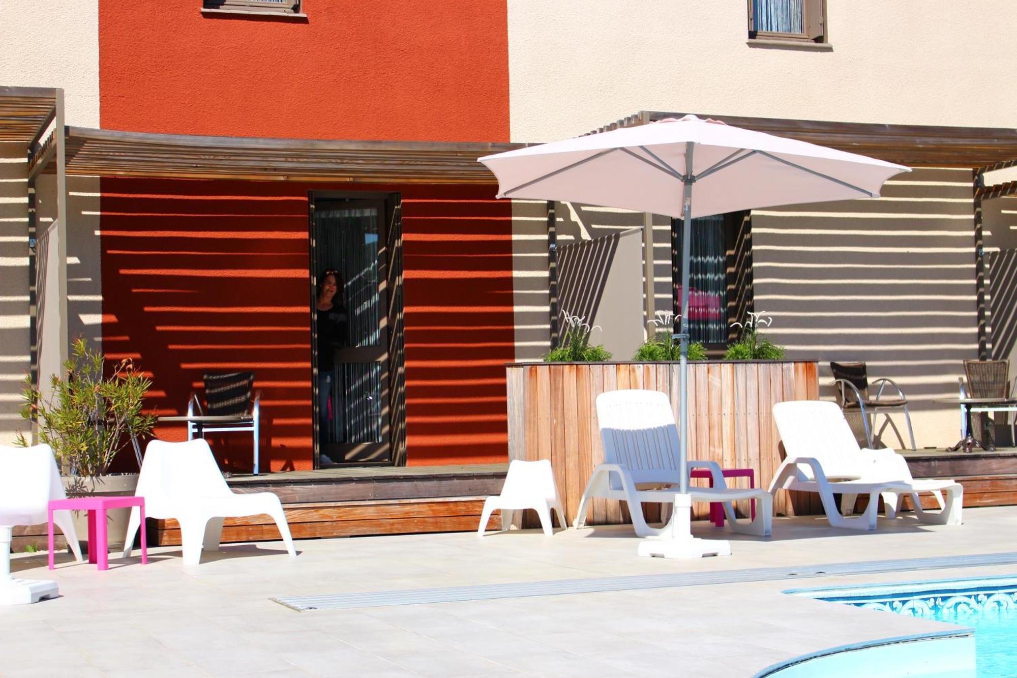 Hotel Les Gabarres Tour-de-Faure Номер фото